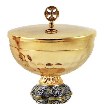 Ciborium in Hammered Brass