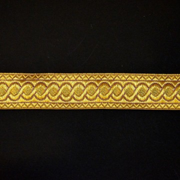 Border Trim with Chain...