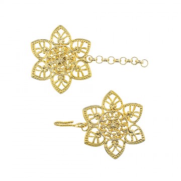 Flower-Shaped Cope Clasp