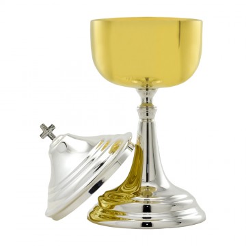 Ciborium in Gold and Silver...