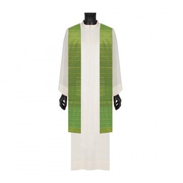 Priestly Chasuble in Wool...