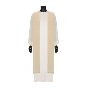 Ivory Chasuble in Viscose...