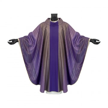 Priestly Chasuble in Wool...