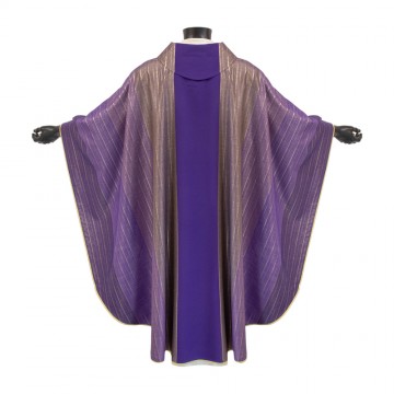 Priestly Chasuble in Wool...