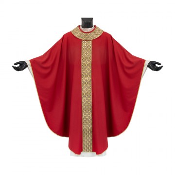 Priest Chasuble in Pure Wool