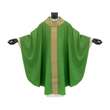 Priest Chasuble in Pure Wool