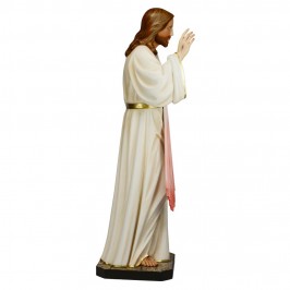 Statue of Merciful Jesus...