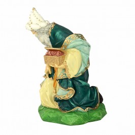 Nativity 9 Figurines in...